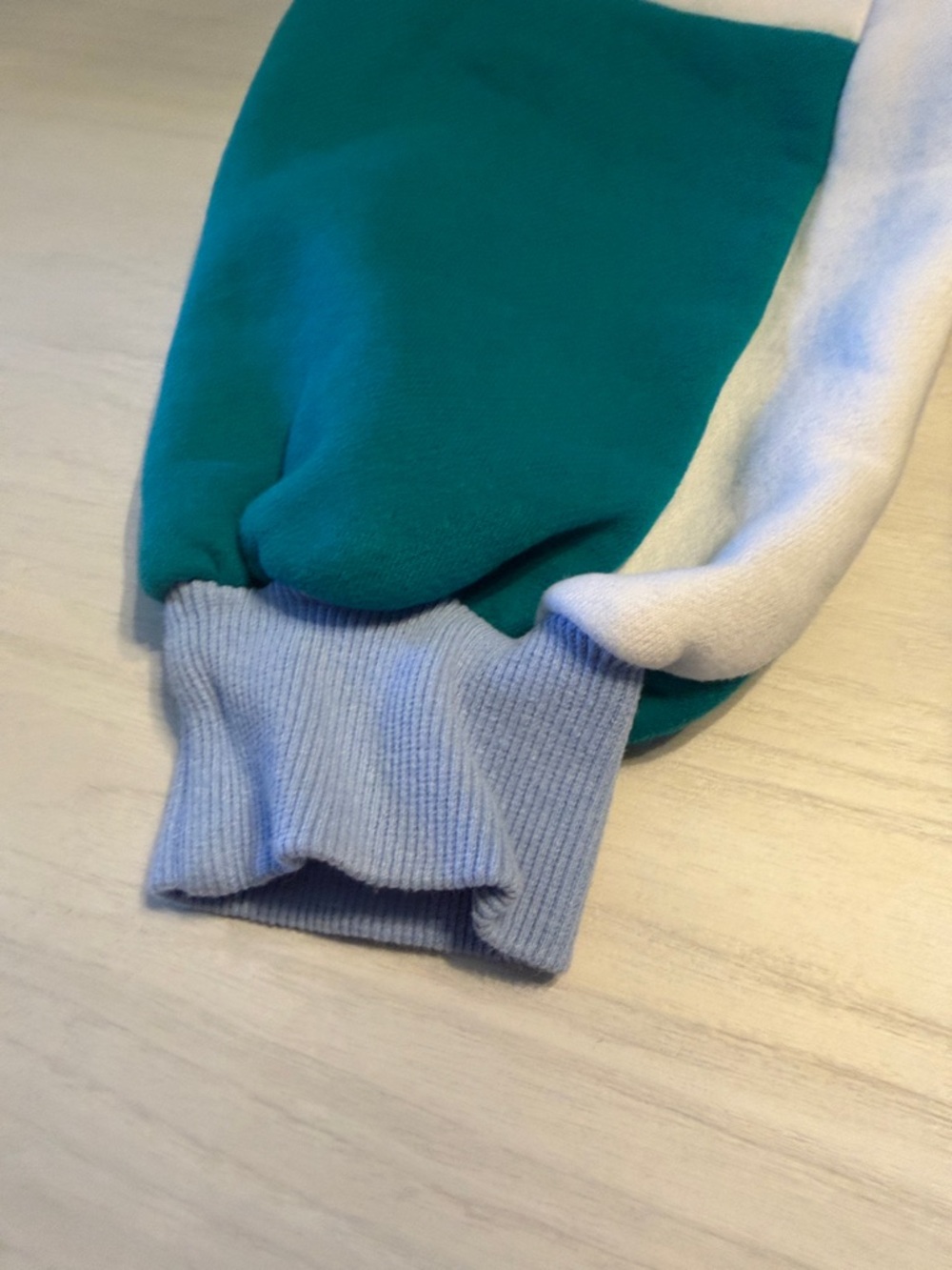 Colorblock 'Out of Office' Crewneck Sweatshirt by Yellow the Label - Picture 10 of 16